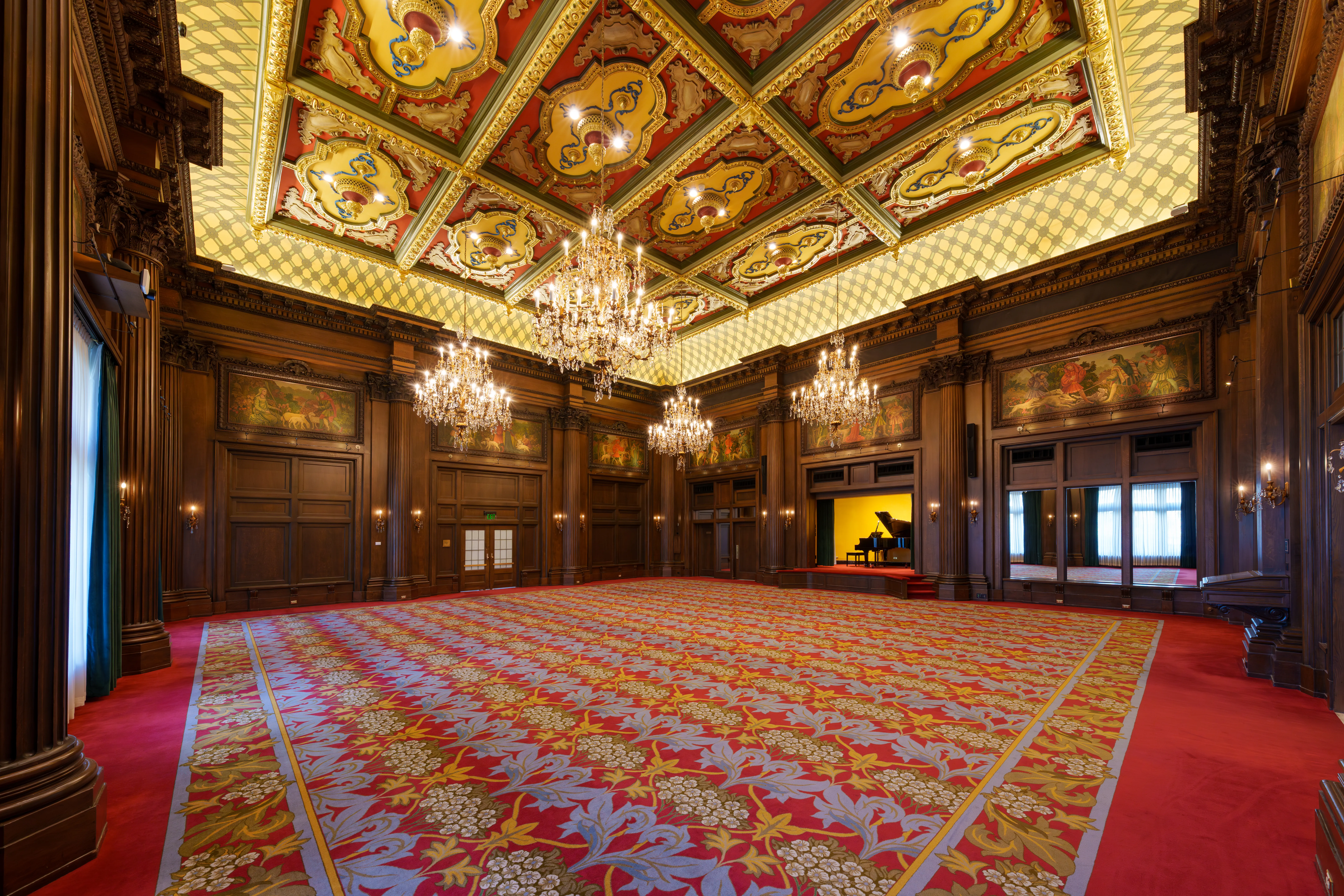 Empire room
