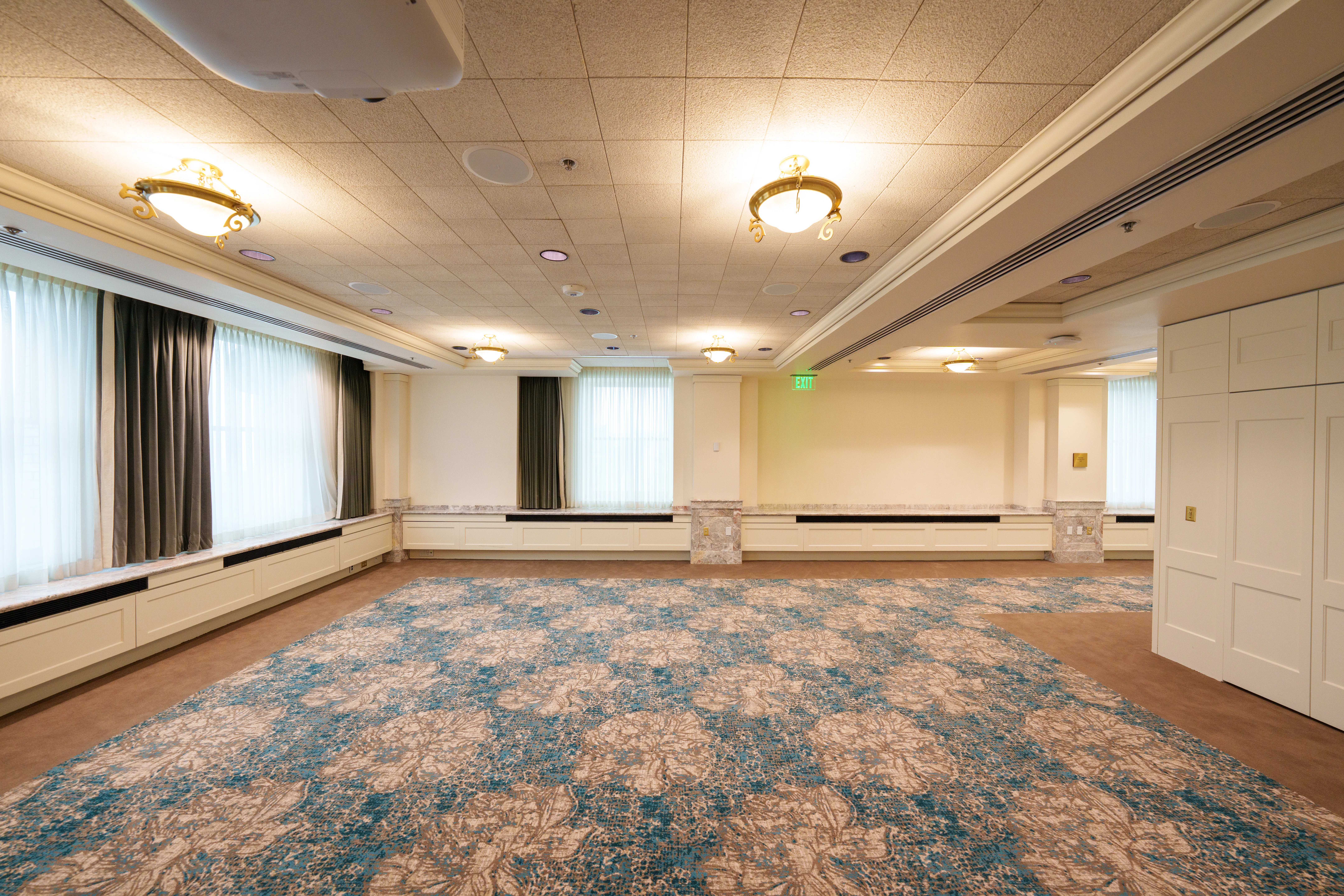 Kirtland room