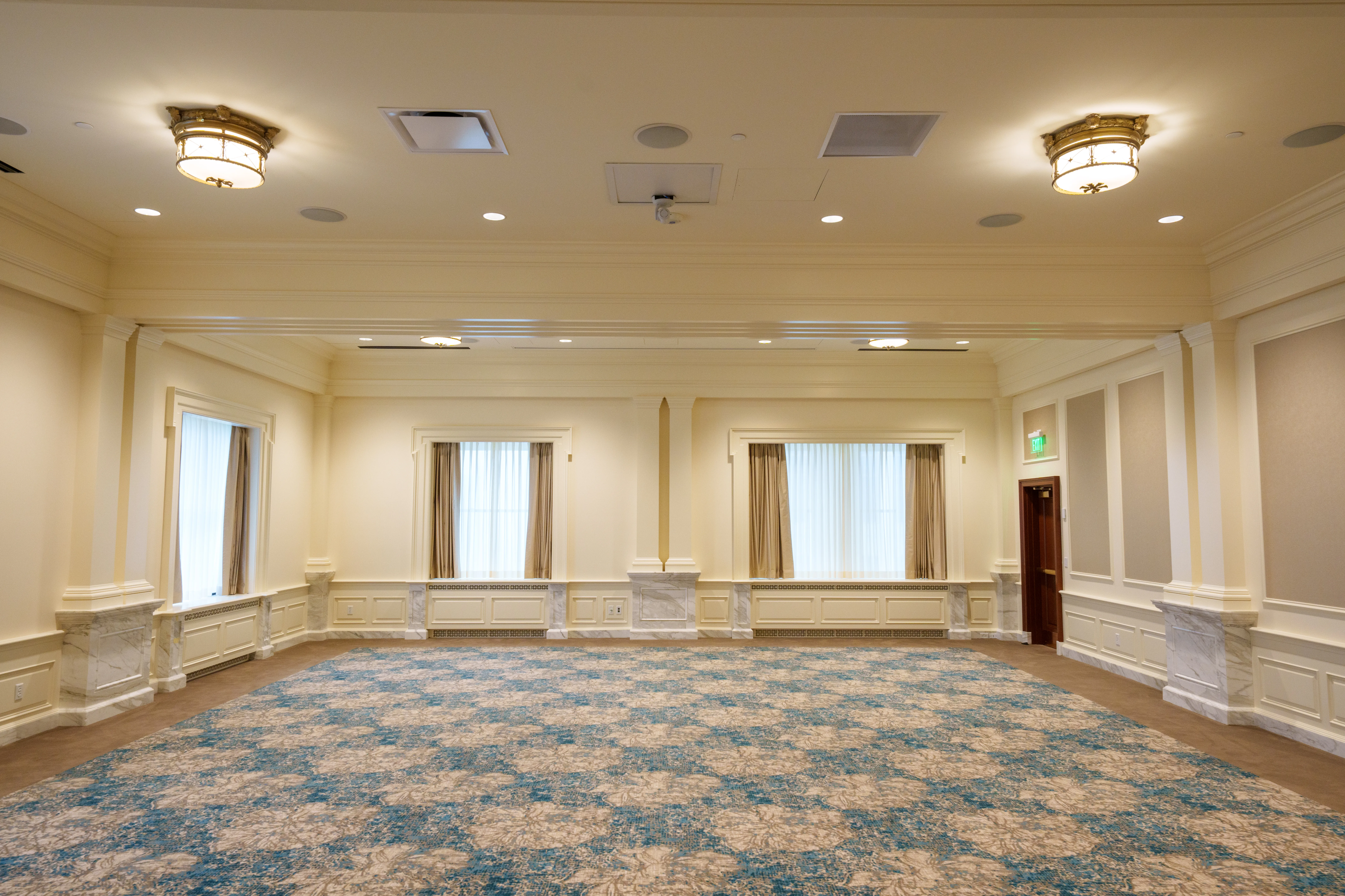 Albany room